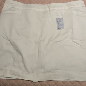 NWT White Skort